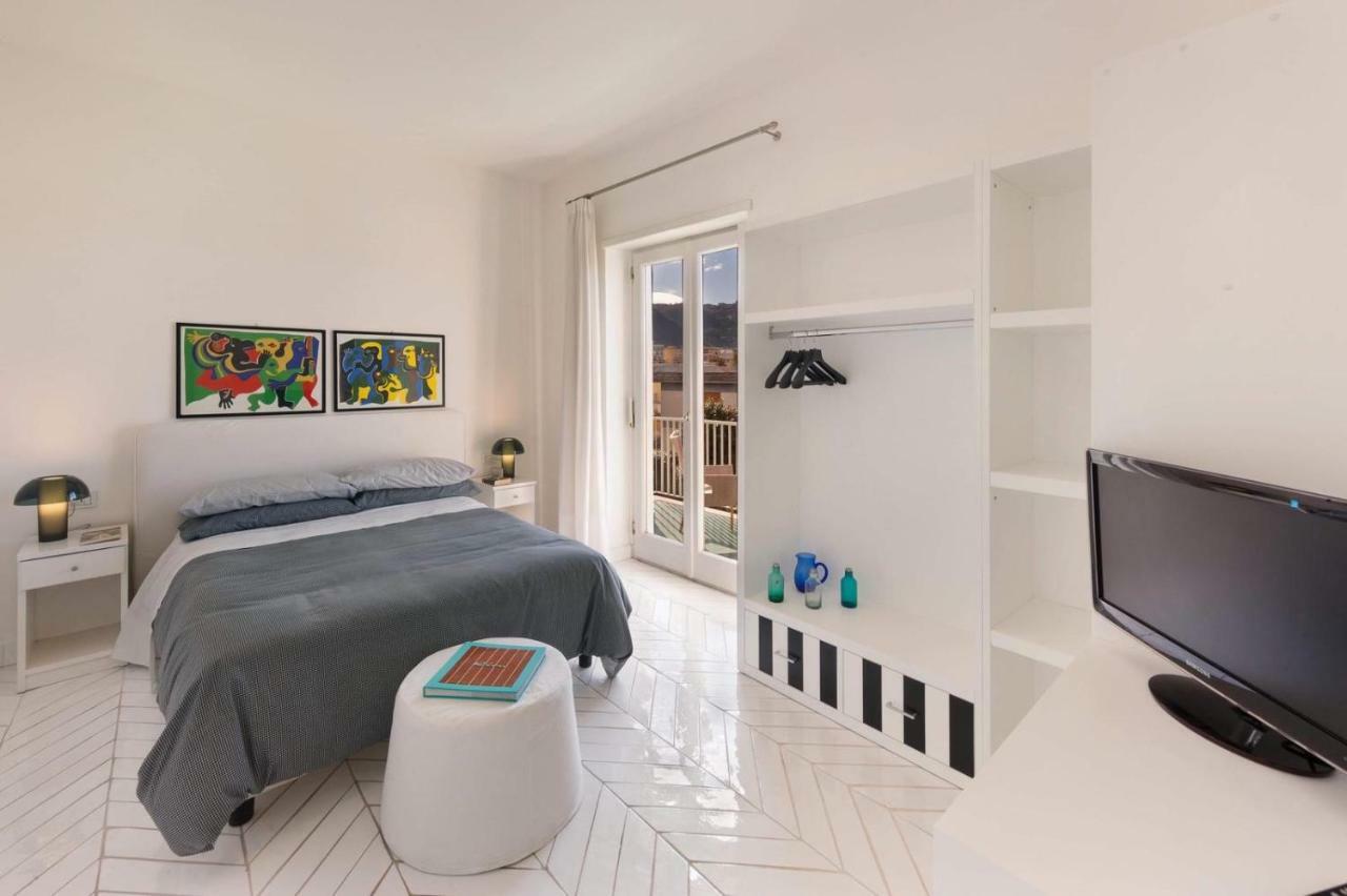Апартаменты Lory House Сорренто Экстерьер фото