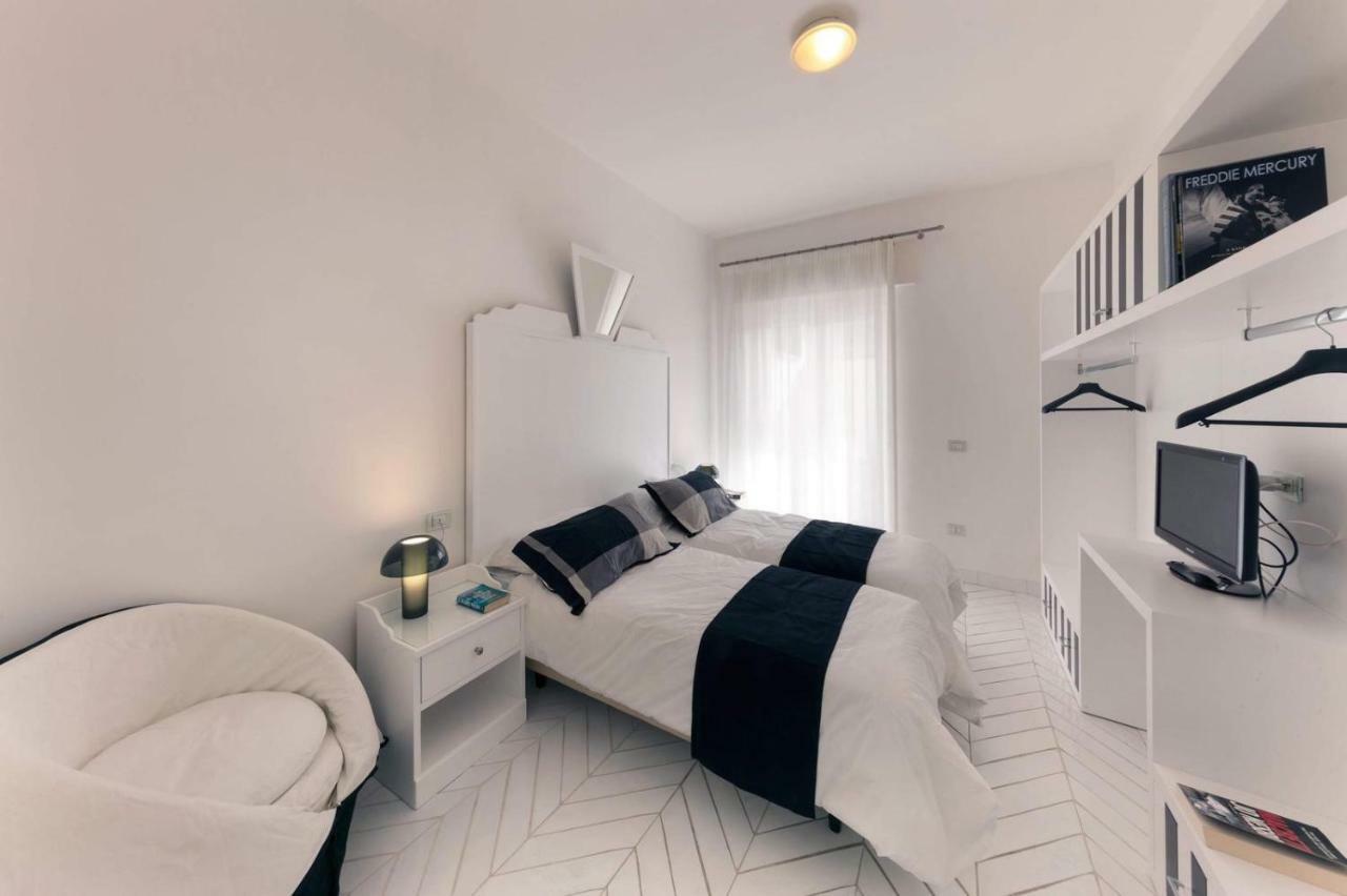Апартаменты Lory House Сорренто Экстерьер фото